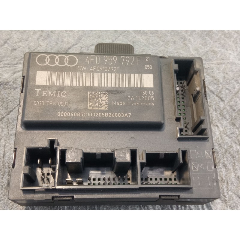 Recambio de modulo control puerta delantera dcha. para audi a6 referencia OEM IAM 4F0959792F  