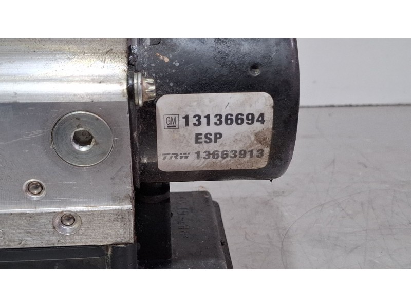 Recambio de modulo abs para opel vectra c referencia OEM IAM 13136694  
