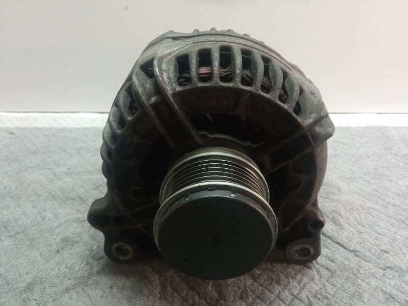 Recambio de alternador para audi a3 referencia OEM IAM 06F903023F0124525050  