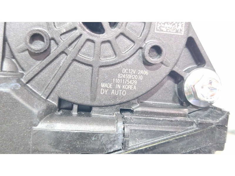 Recambio de elevalunas delantero izquierdo para kia sportage 1.6 hibrido no enchufable nq5e/f5p21/m61a17 referencia OEM IAM 8245