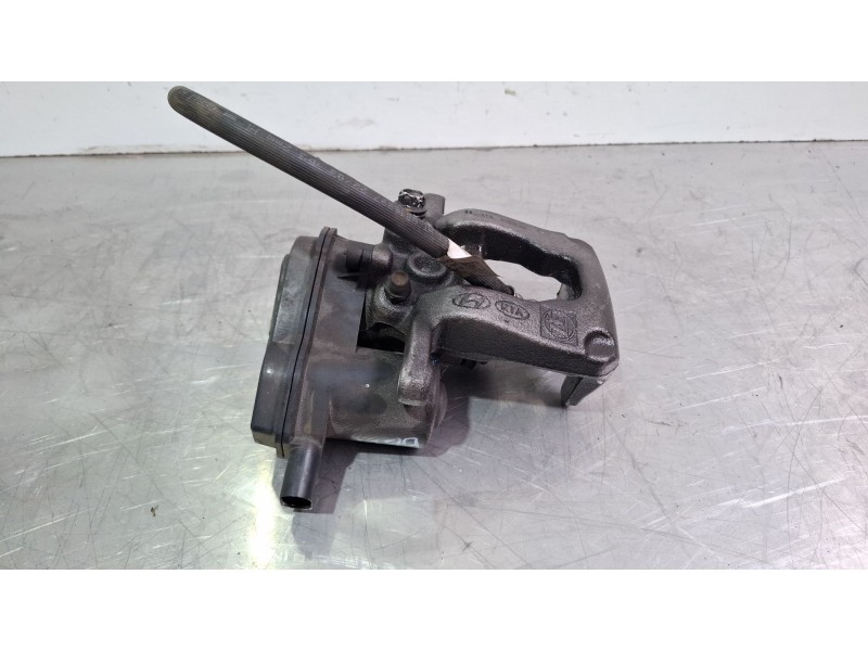 Recambio de pinza freno trasera izquierda para kia sportage 1.6 hibrido no enchufable nq5e/f5p21/m61a17 referencia OEM IAM 58210