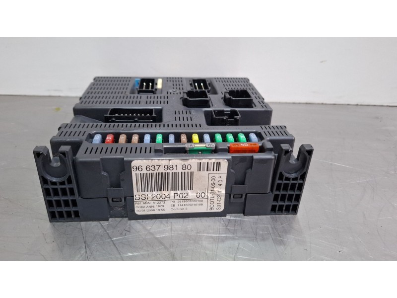 Recambio de centralita bsi para peugeot 308 referencia OEM IAM 9663798180  