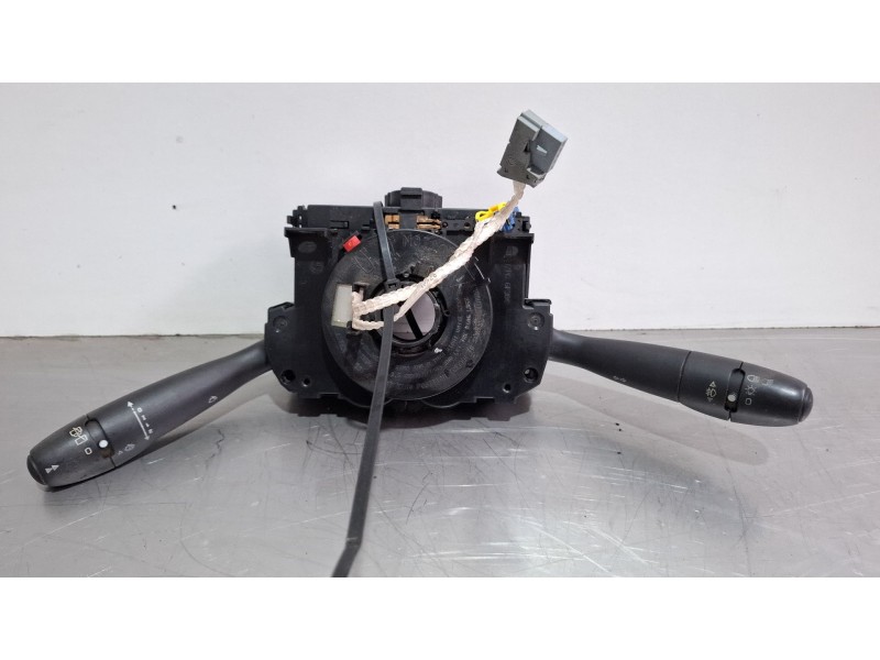 Recambio de mando multifuncion para peugeot 308 referencia OEM IAM 96651589XT  