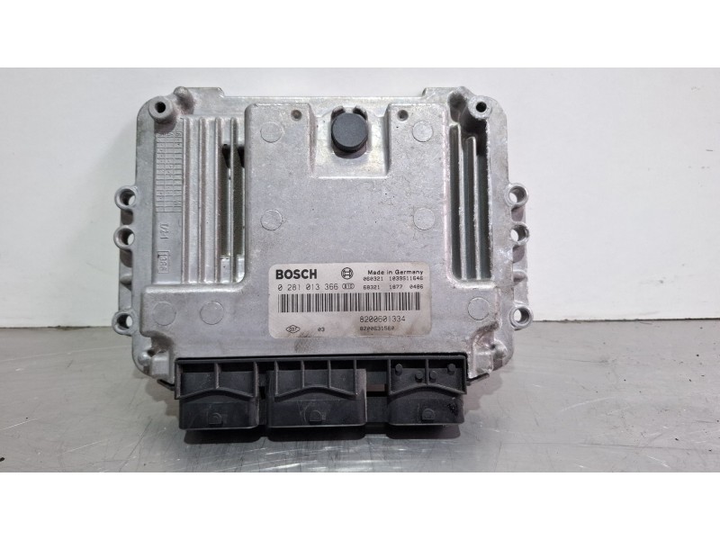 Recambio de centralita motor para renault megane referencia OEM IAM 0281013366 8200601334  