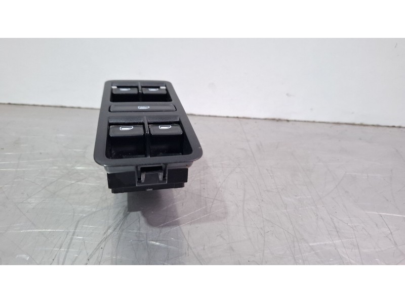Recambio de mando elevalunas delantero izquierdo para volkswagen polo referencia OEM IAM 6R0867255K  