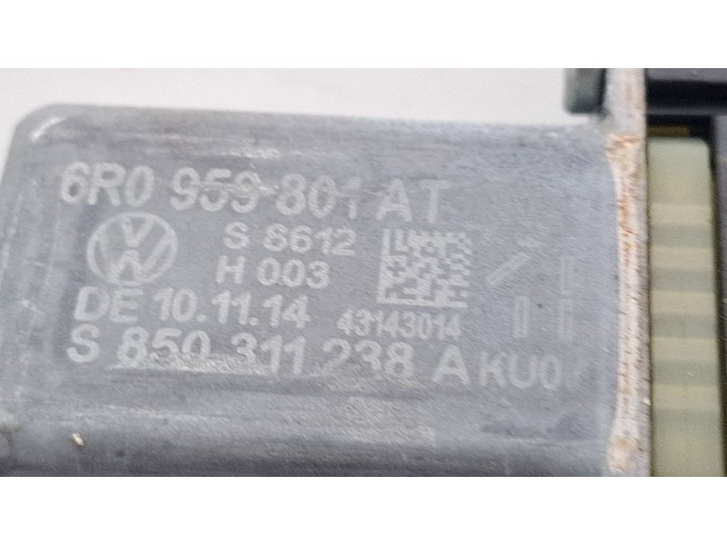 Recambio de elevalunas delantero izquierdo para volkswagen polo referencia OEM IAM 0130822531 6R0959801AT  