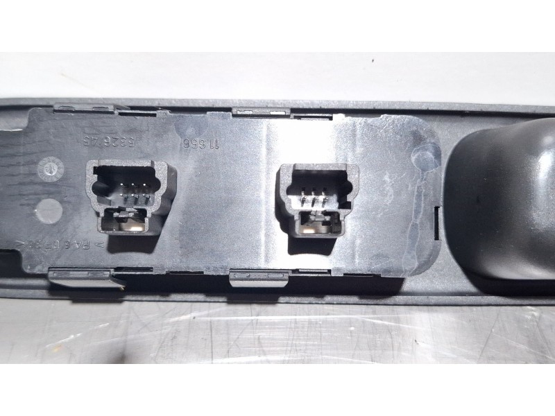 Recambio de mando elevalunas delantero izquierdo para peugeot 307 referencia OEM IAM 96531123XT  