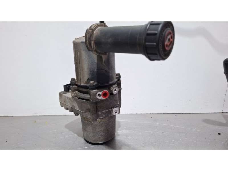 Recambio de bomba direccion asistida para peugeot 307 referencia OEM IAM 114482H  