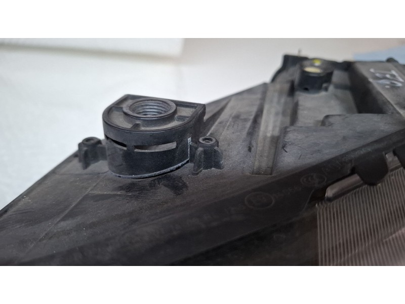 Recambio de faro delantero izquierdo para seat leon (5f1) 2.0 tdi referencia OEM IAM 5F1941007E  