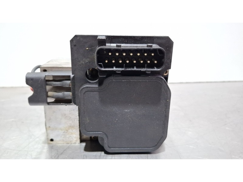 Recambio de modulo abs para audi a6 referencia OEM IAM 0265202401 8E0614111T  