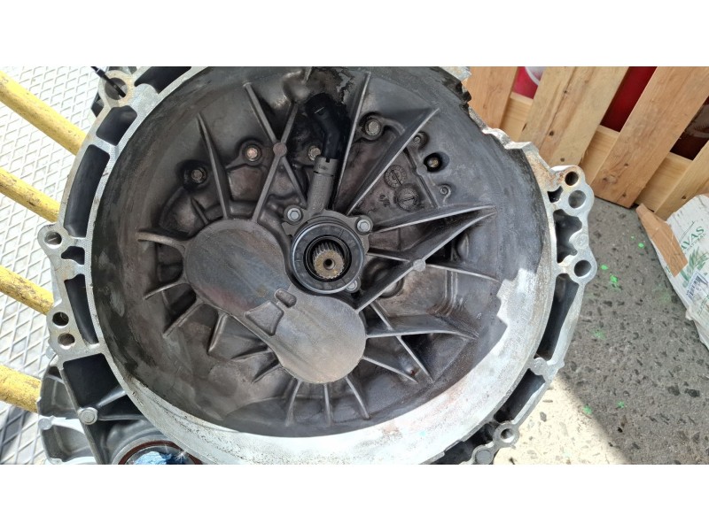 Recambio de caja cambios para ford tourneo referencia OEM IAM kk3r7002  