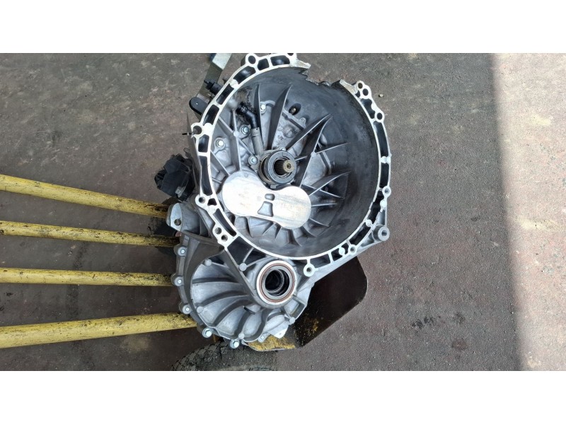 Recambio de caja cambios para ford tourneo referencia OEM IAM kk3r7002  