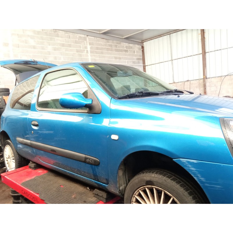 renault clio del año 2003