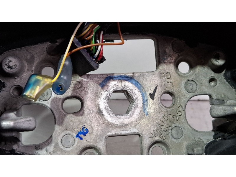 Recambio de volante (sin airbag) para ford tourneo referencia OEM IAM 638146600b jk213600  