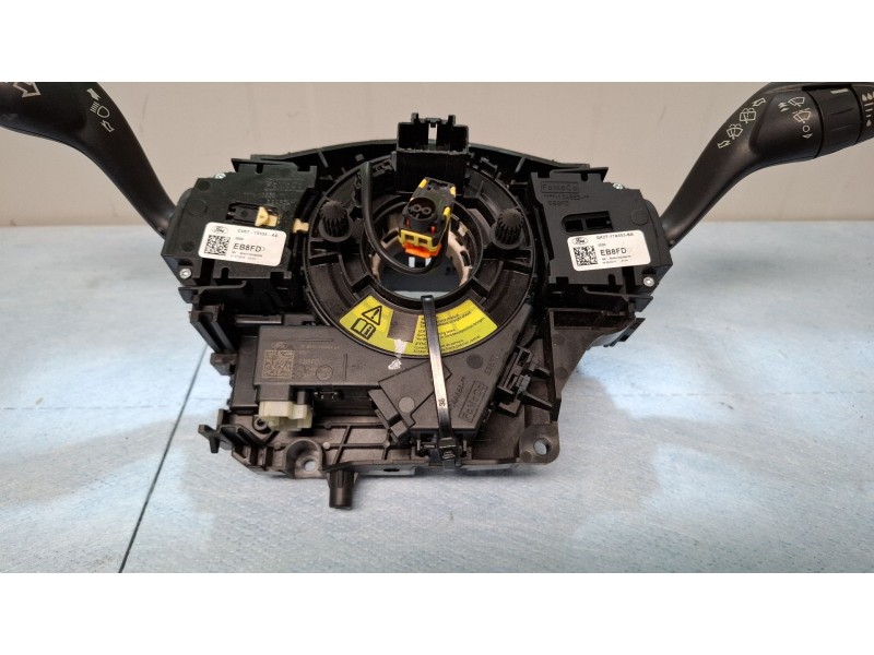 Recambio de mando multifuncion para ford tourneo referencia OEM IAM EB8FD  