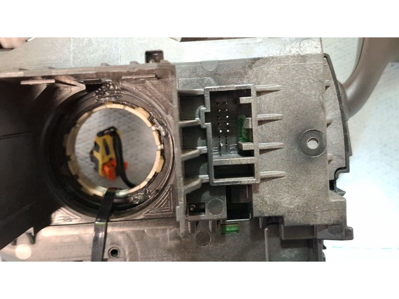 Recambio de mando multifuncion para ford tourneo referencia OEM IAM EB8FD  