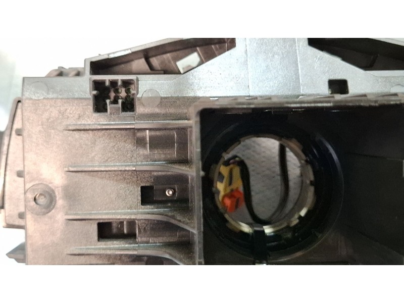 Recambio de mando multifuncion para ford tourneo referencia OEM IAM EB8FD  