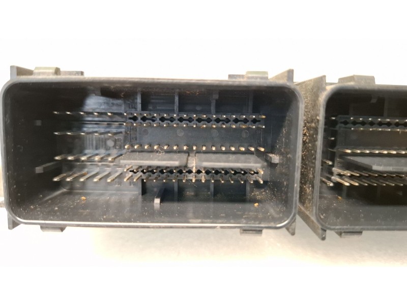 Recambio de centralita motor para ford tourneo referencia OEM IAM A3C02351200  