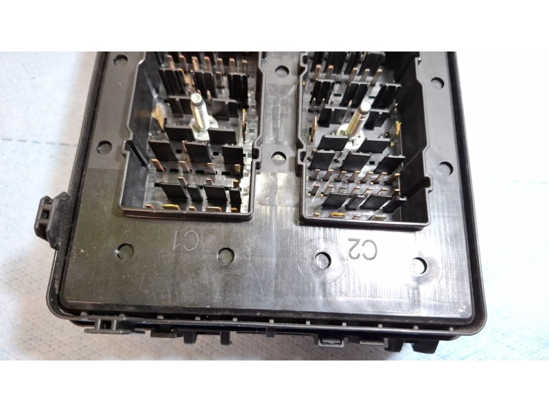 Recambio de caja reles / fusibles para ford tourneo referencia OEM IAM KK3T14D068LD  