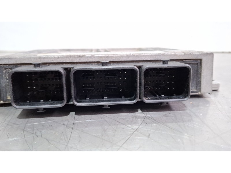 Recambio de centralita motor para citroën c3 referencia OEM IAM 9657018180 9649433980  