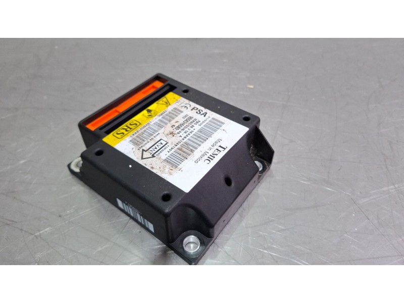 Recambio de centralita airbag para citroën c3 referencia OEM IAM 9658316680  