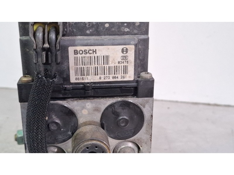 Recambio de modulo abs para volkswagen passat referencia OEM IAM 8E0614111AB  