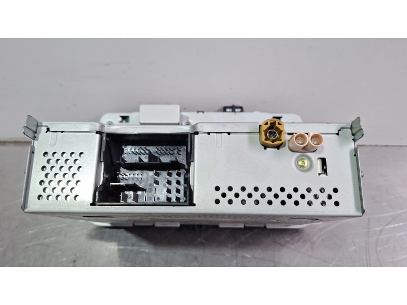 Recambio de sistema audio / radio cd para volkswagen polo referencia OEM IAM 6C0035869B  