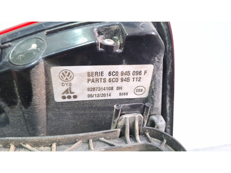 Recambio de piloto trasero derecho para volkswagen polo referencia OEM IAM 6c0945096f  