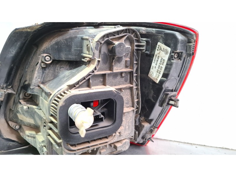 Recambio de piloto trasero izquierdo para volkswagen polo referencia OEM IAM 6c0945095f  