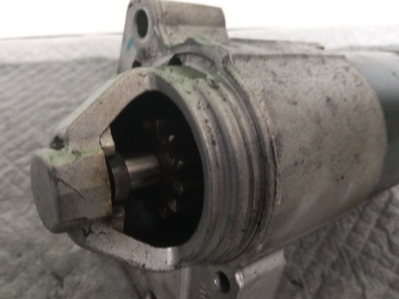 Recambio de motor arranque para peugeot 208 referencia OEM IAM 9801667780  