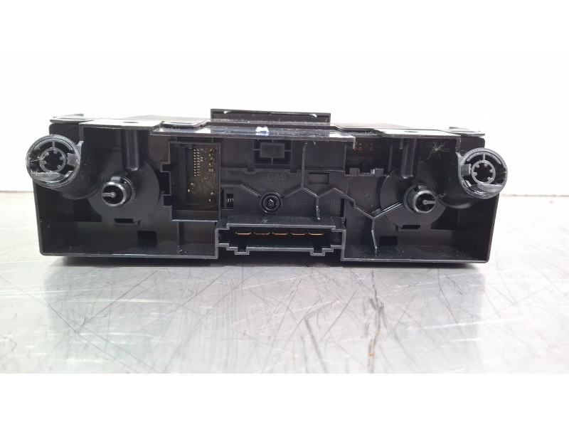 Recambio de mando calefaccion aire acondicionado para volkswagen polo referencia OEM IAM 6C0820045A  