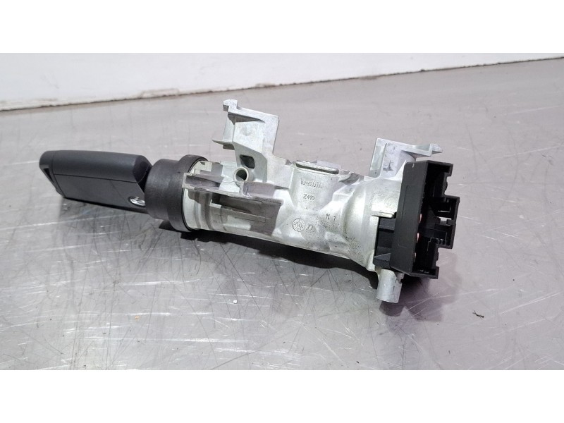 Recambio de antirrobo para volkswagen polo referencia OEM IAM 6C0905865  