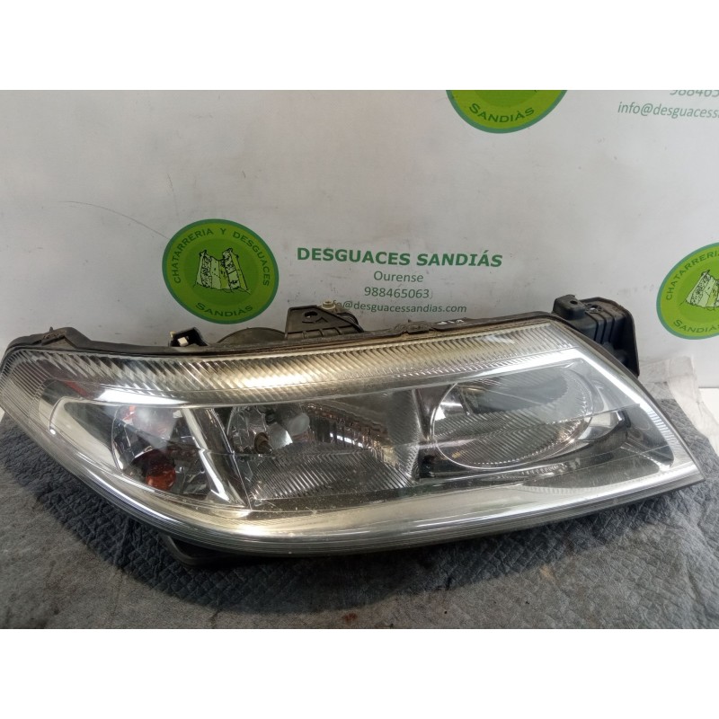 Recambio de faro delantero derecho para renault laguna referencia OEM IAM 8200002847 89004686 