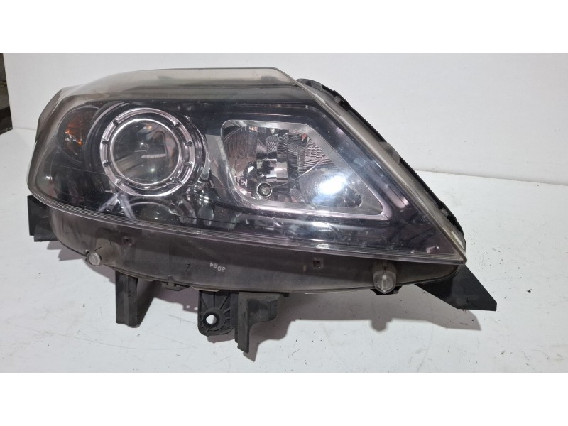Recambio de faro delantero derecho para renault latitude referencia OEM IAM 260105696R  