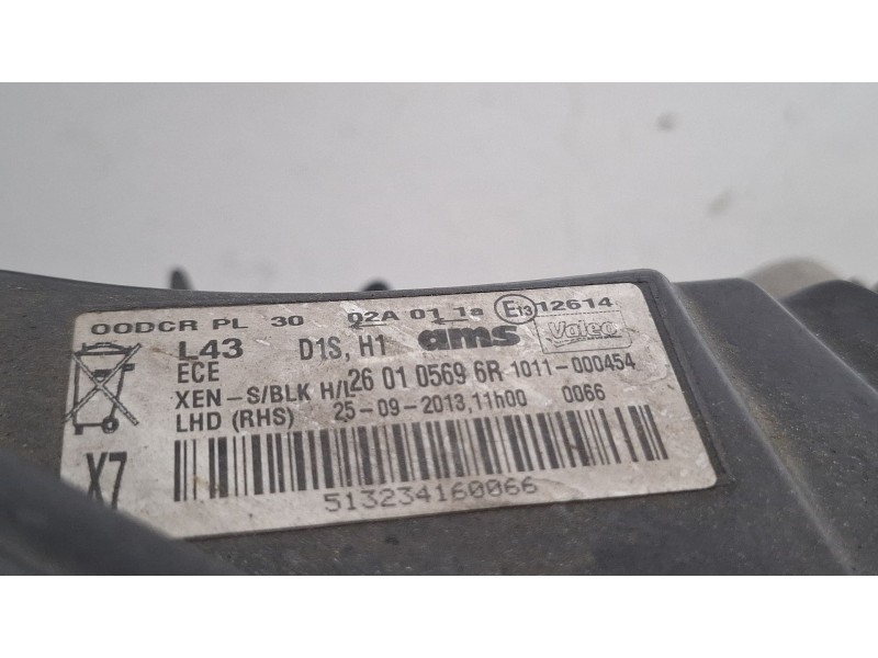 Recambio de faro delantero derecho para renault latitude referencia OEM IAM 260105696R  