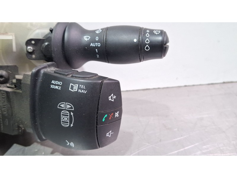 Recambio de mando multifuncion para renault latitude referencia OEM IAM 255670009r-d  