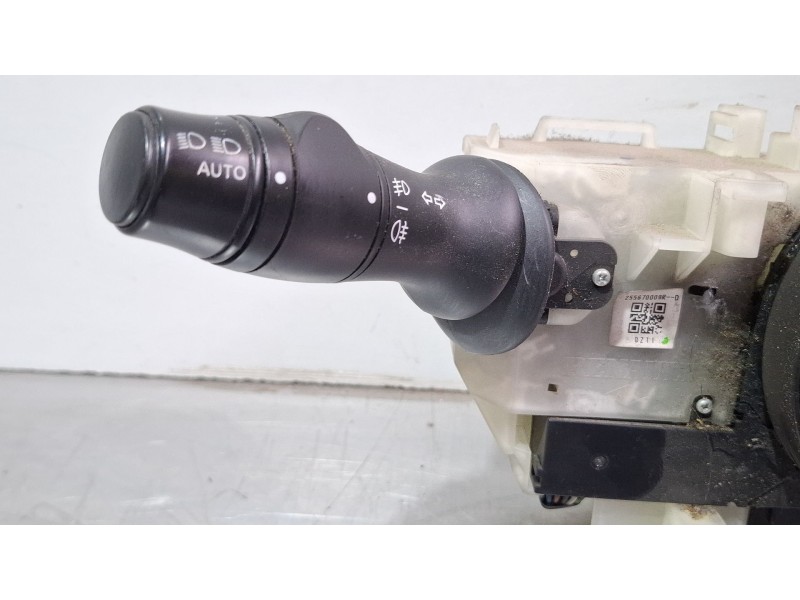 Recambio de mando multifuncion para renault latitude referencia OEM IAM 255670009r-d  