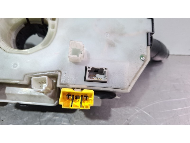 Recambio de mando multifuncion para renault latitude referencia OEM IAM 255670009r-d  