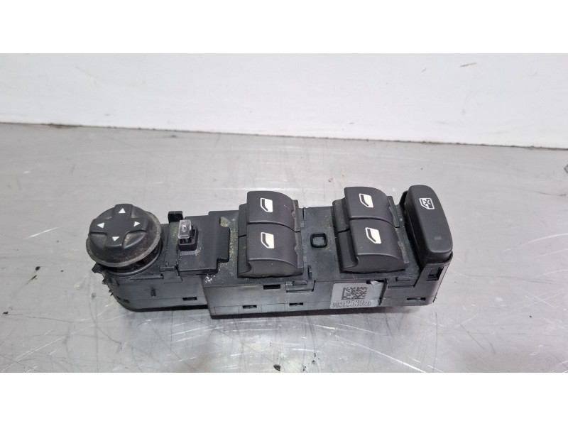 Recambio de mando elevalunas delantero izquierdo para peugeot 2008 signature blue referencia OEM IAM   