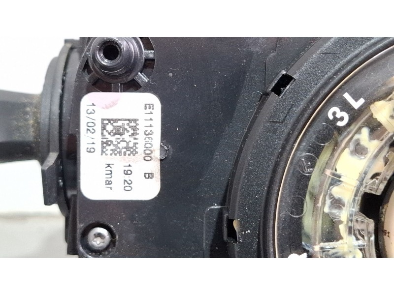 Recambio de mando multifuncion para peugeot 2008 signature blue referencia OEM IAM e11136000b  