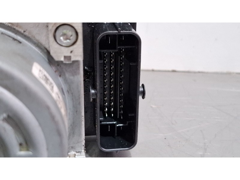 Recambio de modulo abs para peugeot 2008 signature blue referencia OEM IAM 9829234580  
