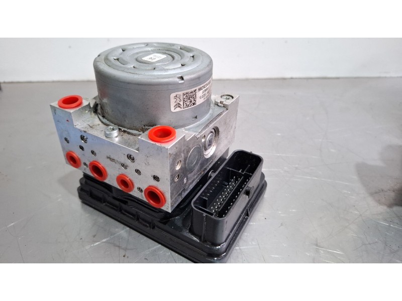 Recambio de modulo abs para peugeot 2008 signature blue referencia OEM IAM 9829234580  