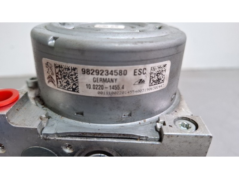 Recambio de modulo abs para peugeot 2008 signature blue referencia OEM IAM 9829234580  