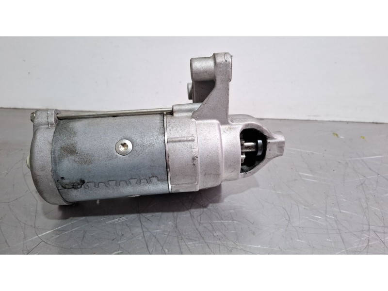 Recambio de motor arranque para peugeot 2008 signature blue referencia OEM IAM 9825233080  