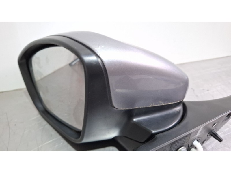 Recambio de espejo retrovisor izquierdo electrico para peugeot 2008 signature blue referencia OEM IAM E20211047  
