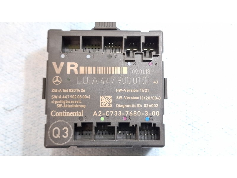 Recambio de centralita faros xenon para mercedes-benz vito referencia OEM IAM A4479000101  