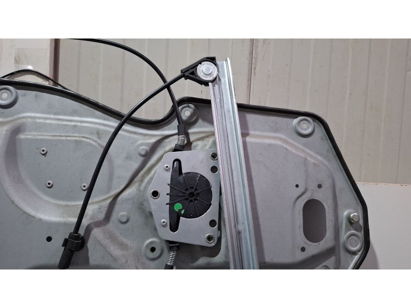 Recambio de elevalunas delantero derecho para volkswagen touran referencia OEM IAM 1T1837730AE / 1k0959792d / 1t0959702a  