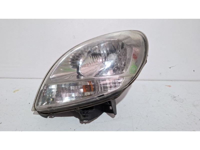 Recambio de faro delantero izquierdo para renault kangoo referencia OEM IAM 8200236690  