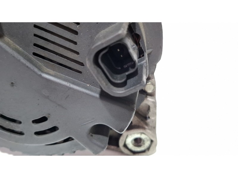 Recambio de alternador para renault kangoo referencia OEM IAM F8640056  