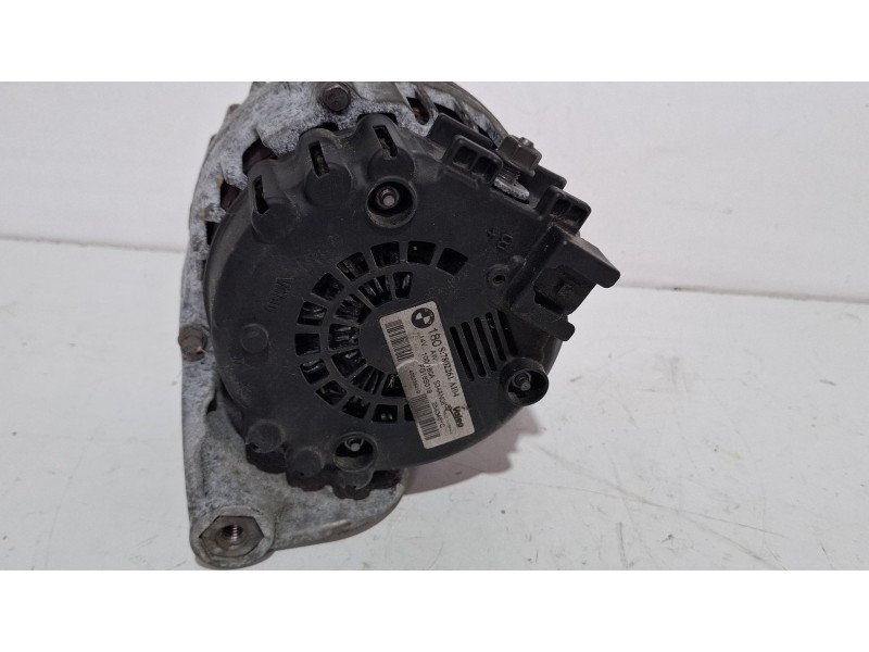 Recambio de alternador para bmw serie 1 120cl referencia OEM IAM 7802261 AI04 / 2543461C  
